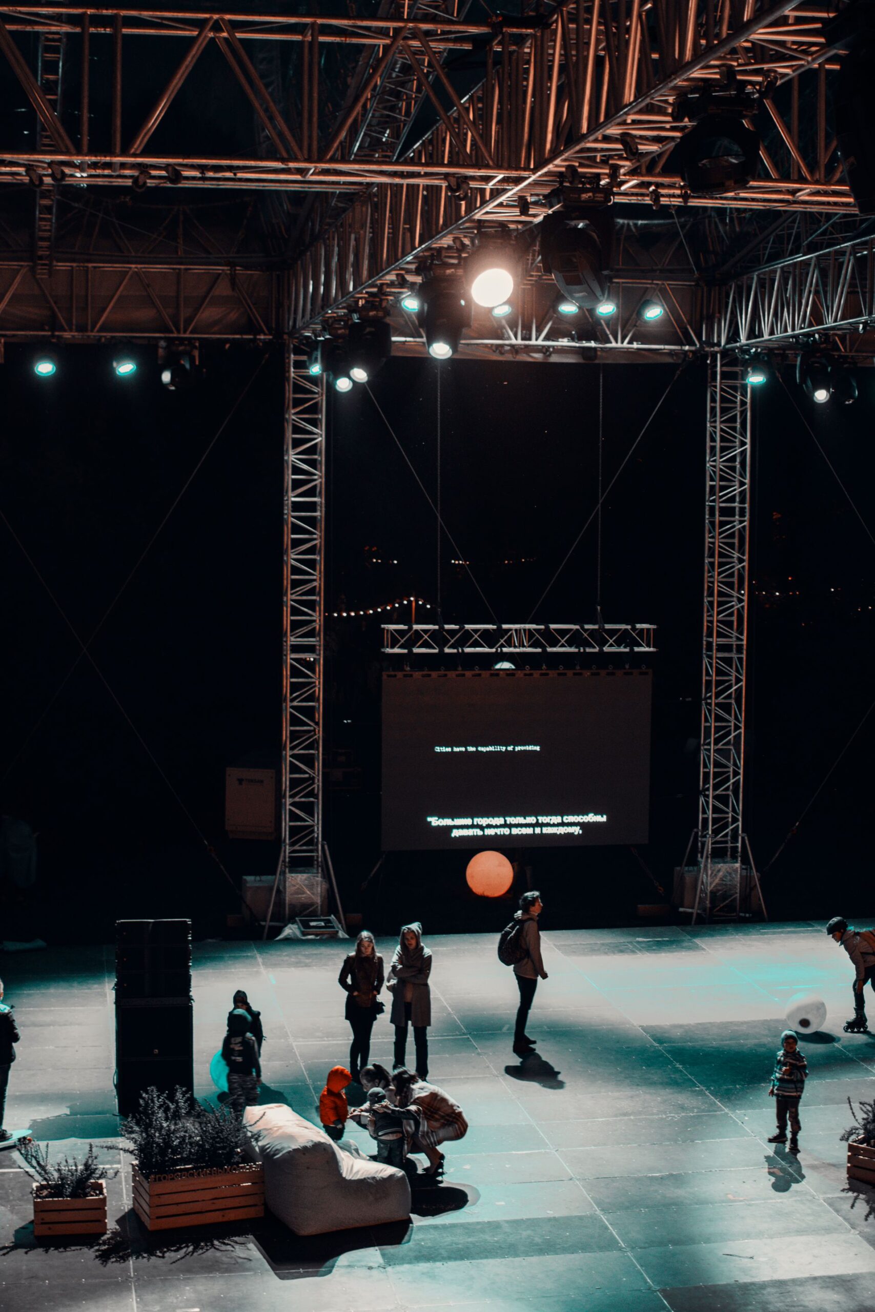 Instalación holográfica en escenario de evento
